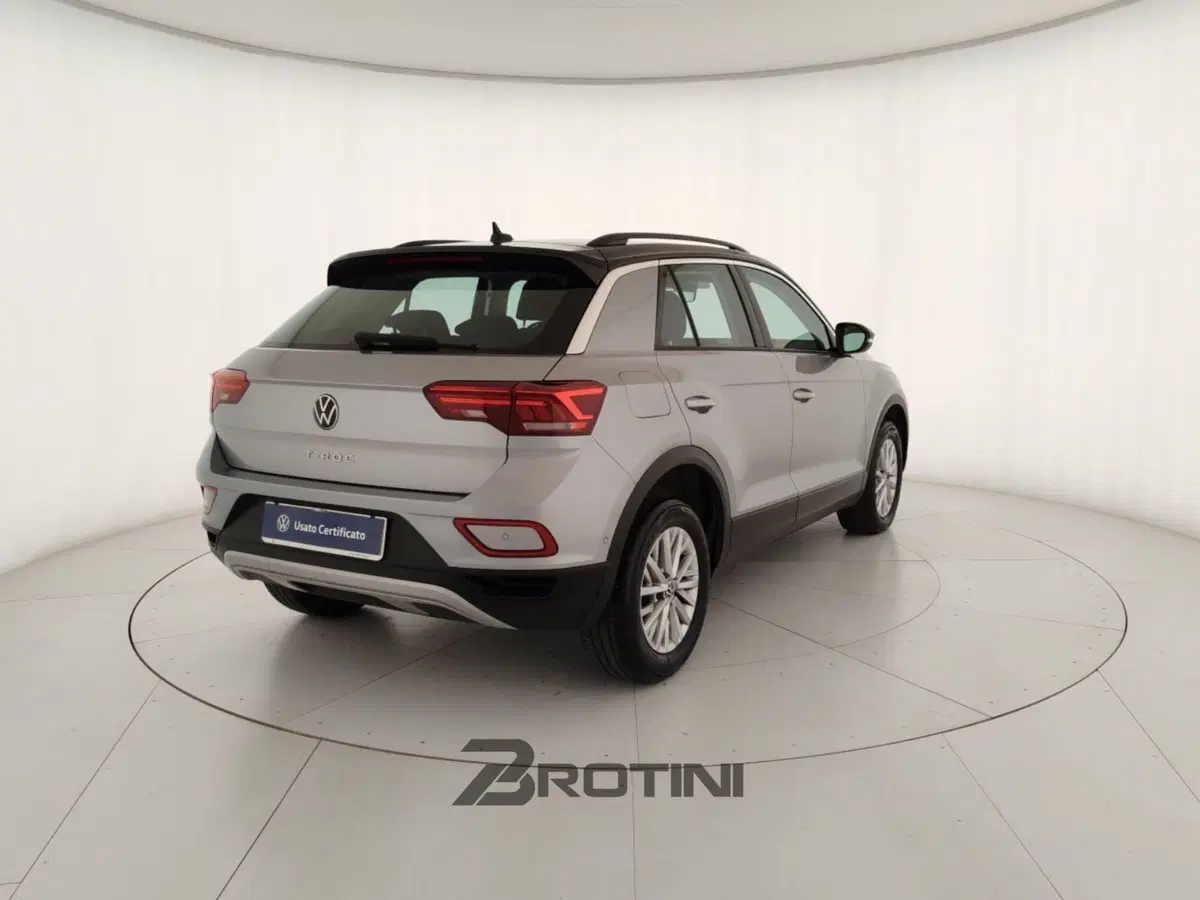 Volkswagen T-Roc usata a Massa-Carrara (3)