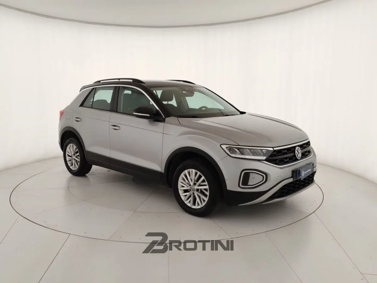 Volkswagen T-Roc usata a Massa-Carrara (4)