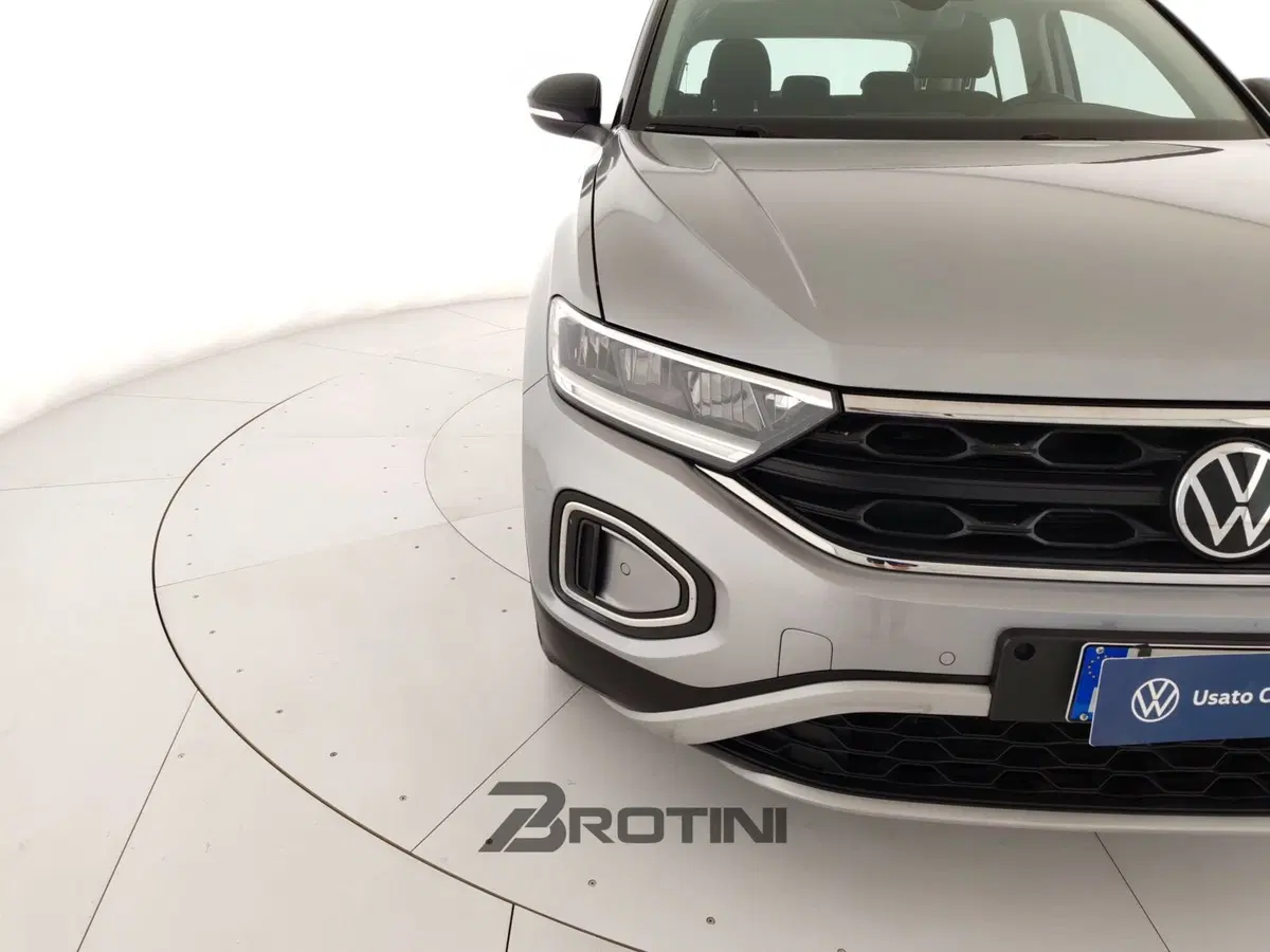 Volkswagen T-Roc usata a Massa-Carrara (5)