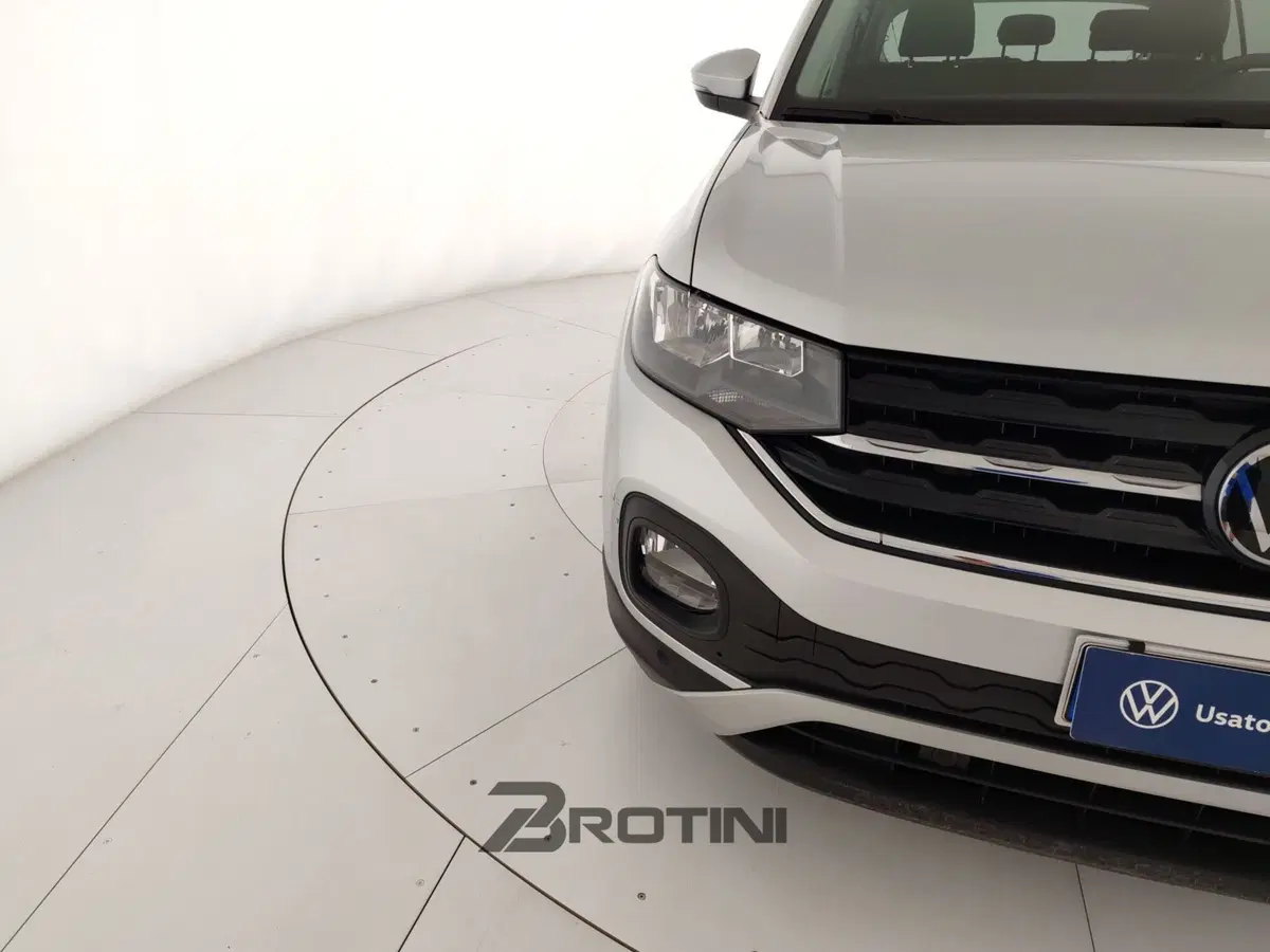 Volkswagen T-Cross usata a Massa-Carrara (5)
