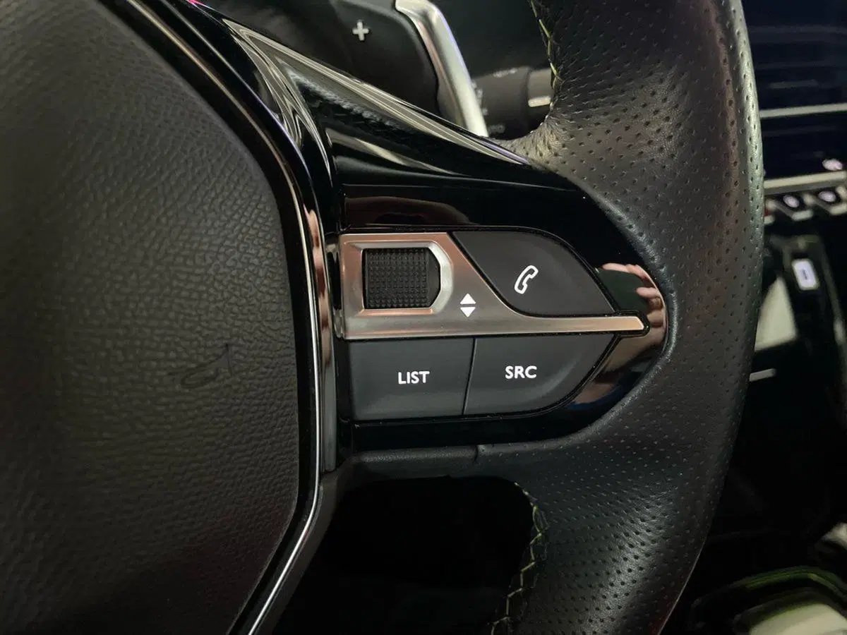 Peugeot 2008 usata a Salerno (20)