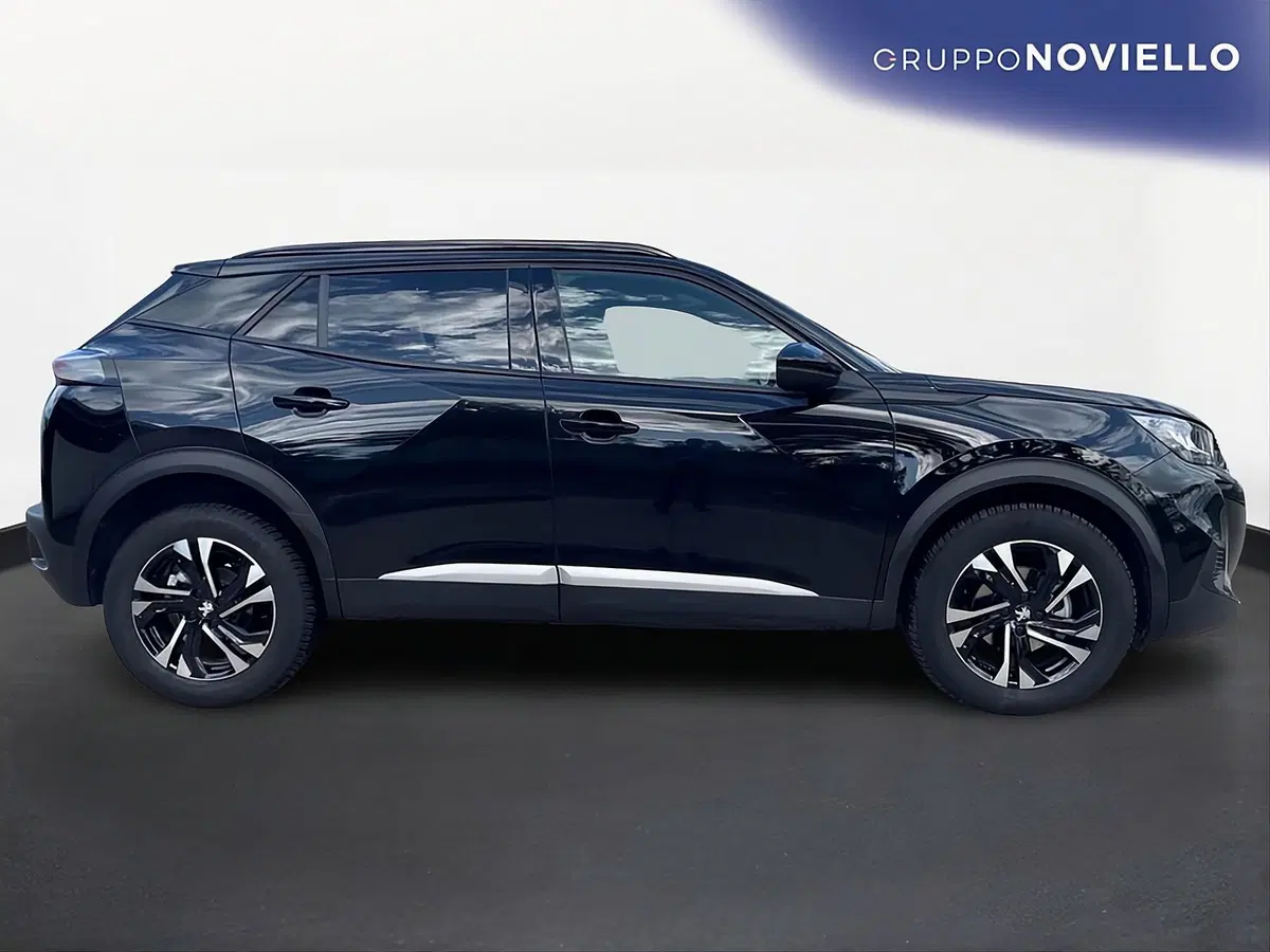 Peugeot 2008 usata a Salerno (4)