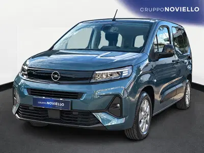 Opel Combo Furgone Cargo XL 1.5 Diesel 100CV PL 950kg Edition nuova a Salerno