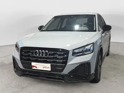 Audi Q2 35 1.5 tfsi S line edition s-tronic del 2024 usata a Pozzuoli