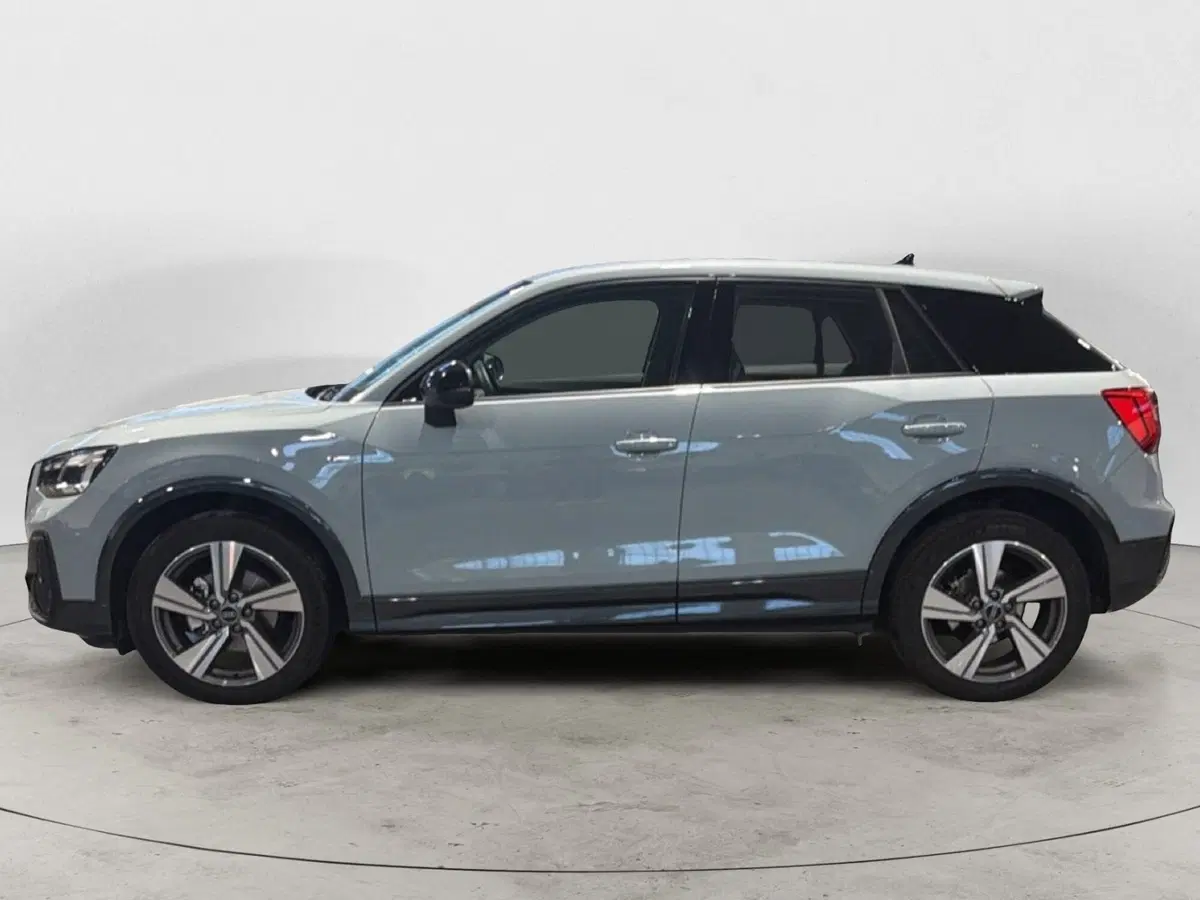 Audi Q2 usata a Napoli (4)