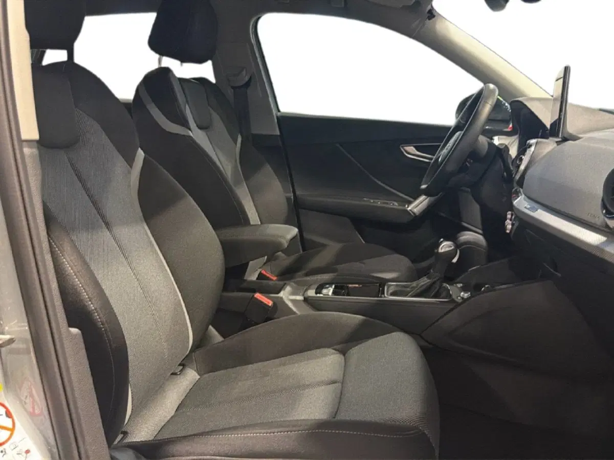 Audi Q2 usata a Napoli (6)