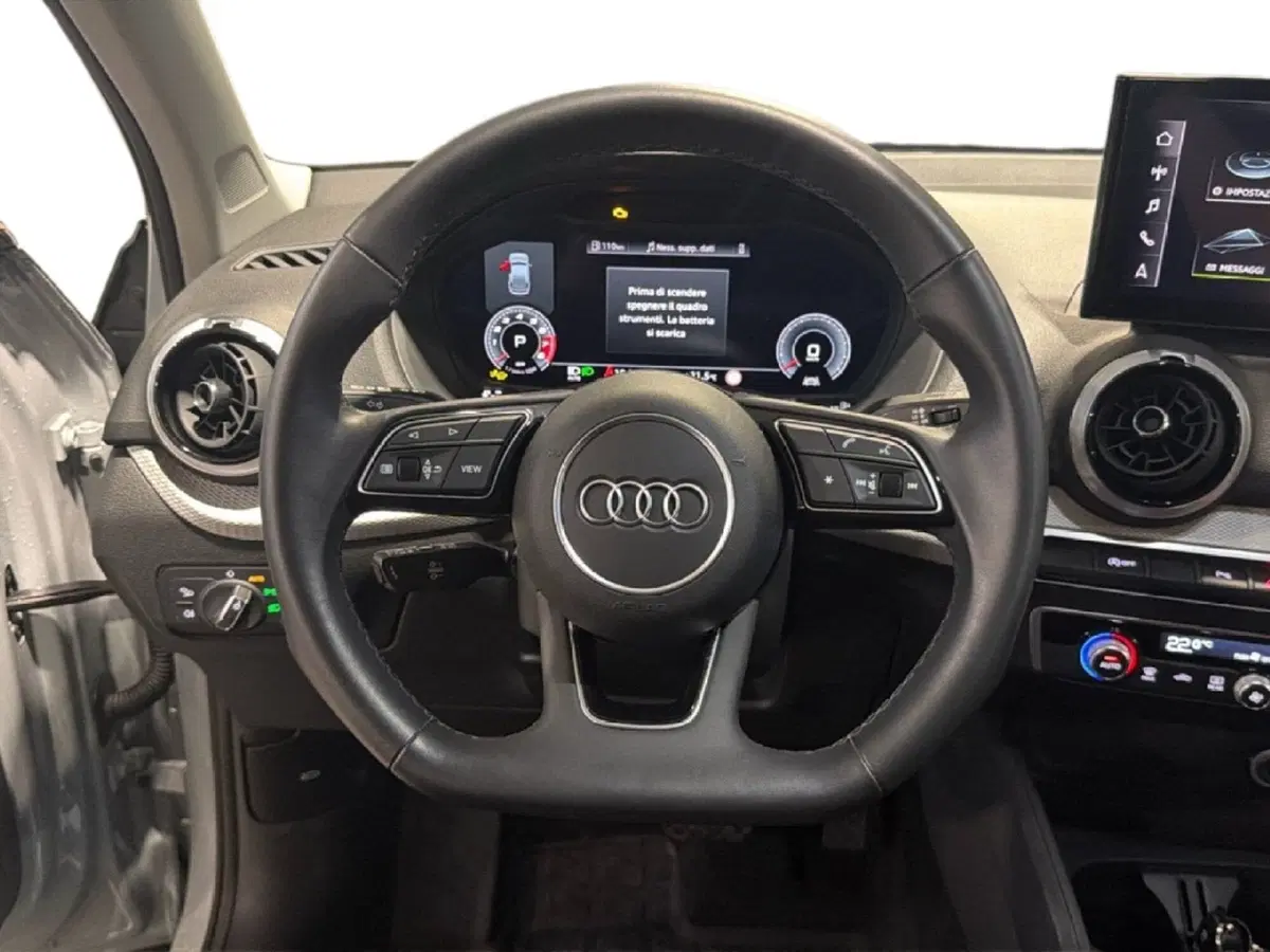 Audi Q2 usata a Napoli (9)