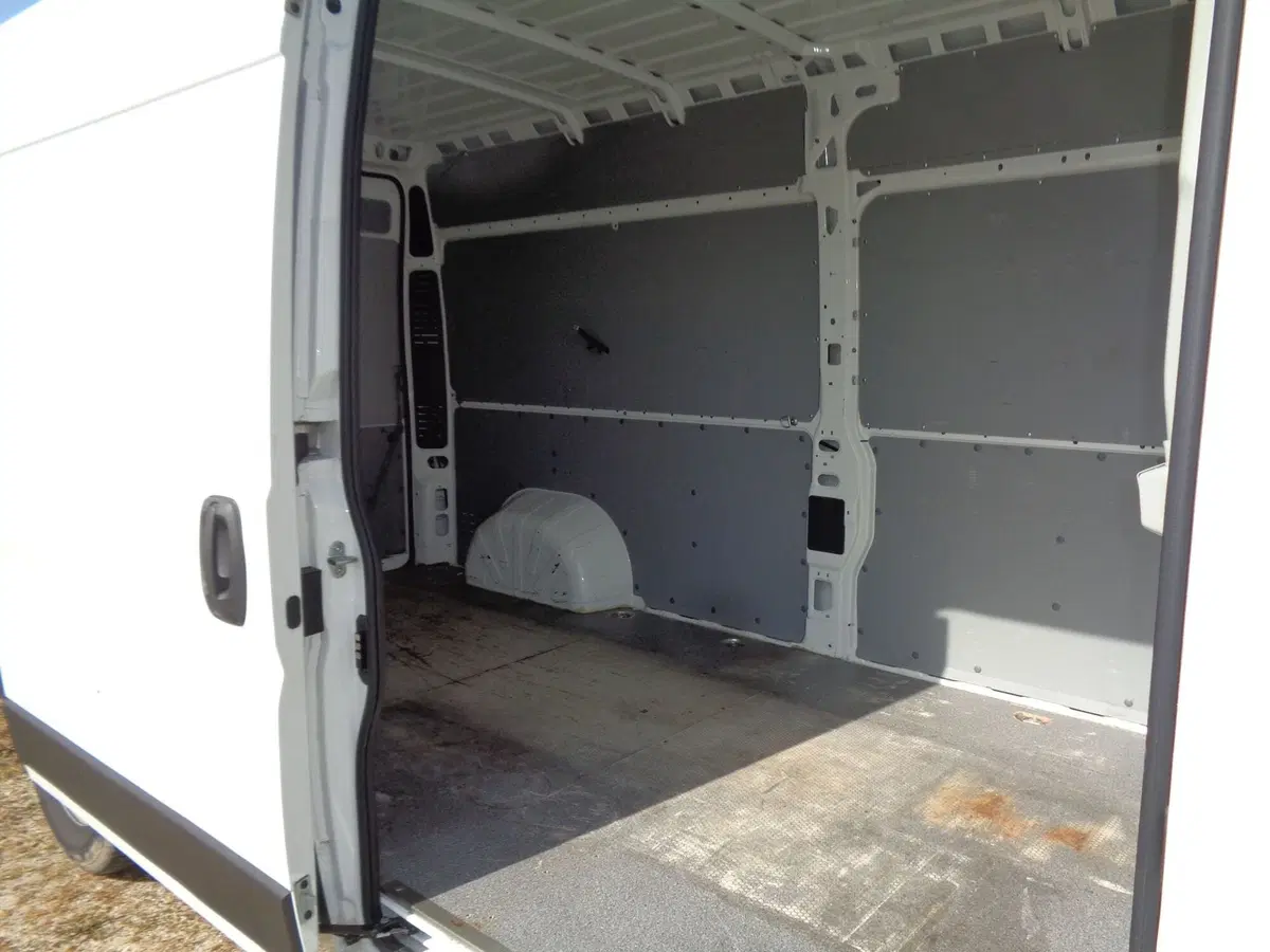 Peugeot Boxer Furgone usata a Treviso (19)
