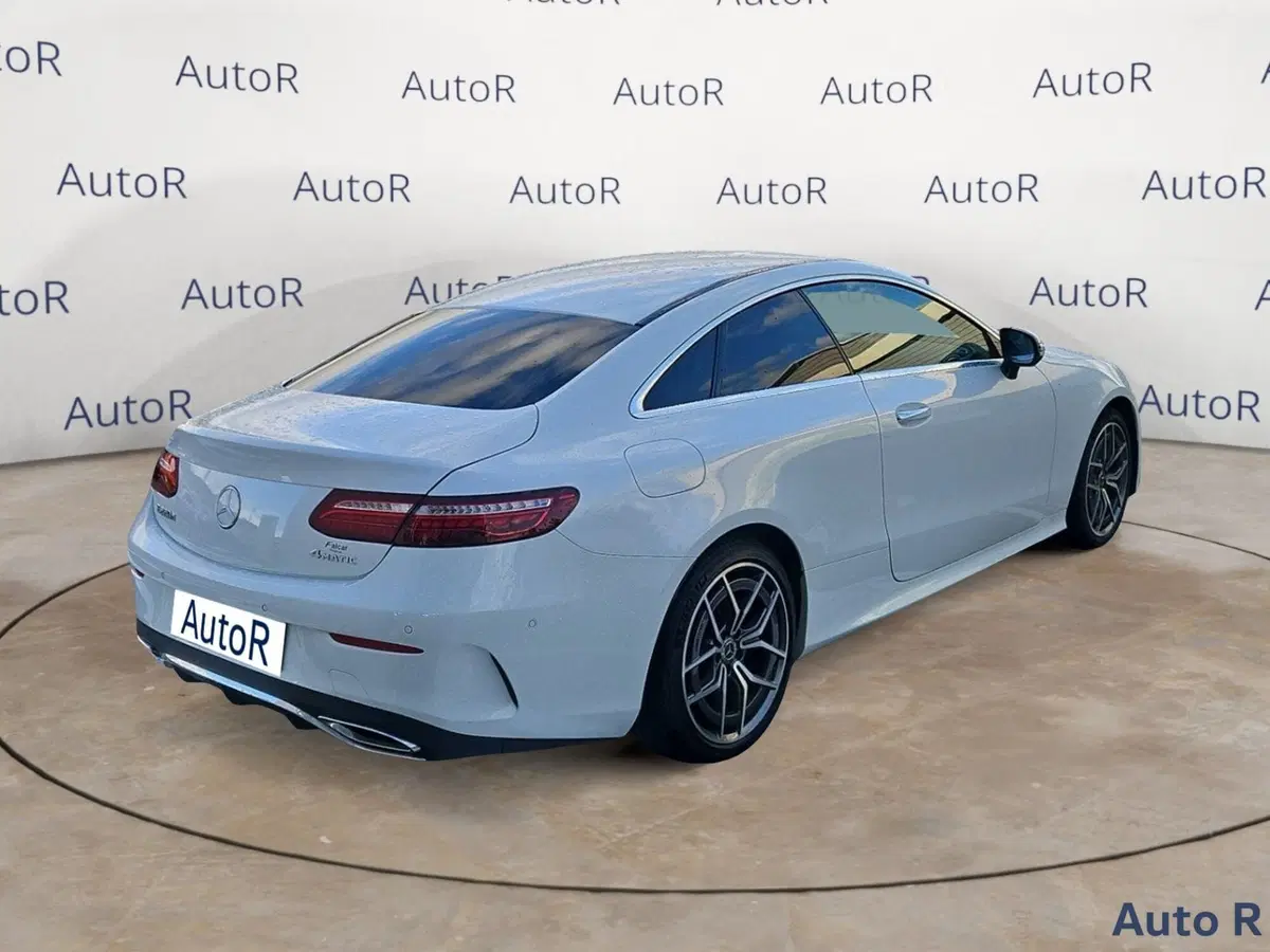 Mercedes-Benz Classe E Coupé usata a Potenza (5)