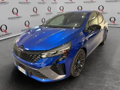 Renault Clio 1.6 full hybrid esprit Alpine 145cv del 2023 usata a Milano