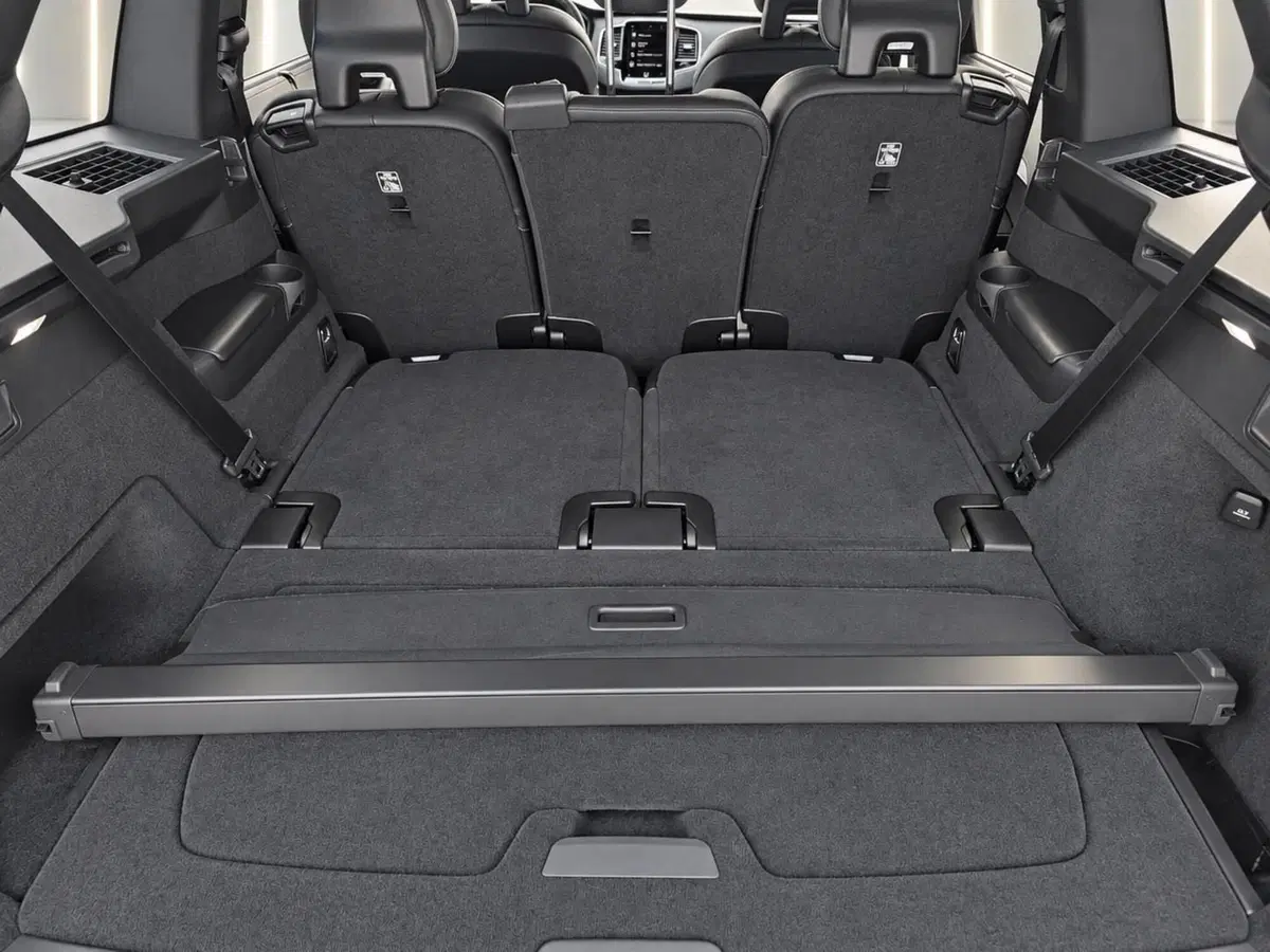 Volvo XC90 usata a Pescara (8)