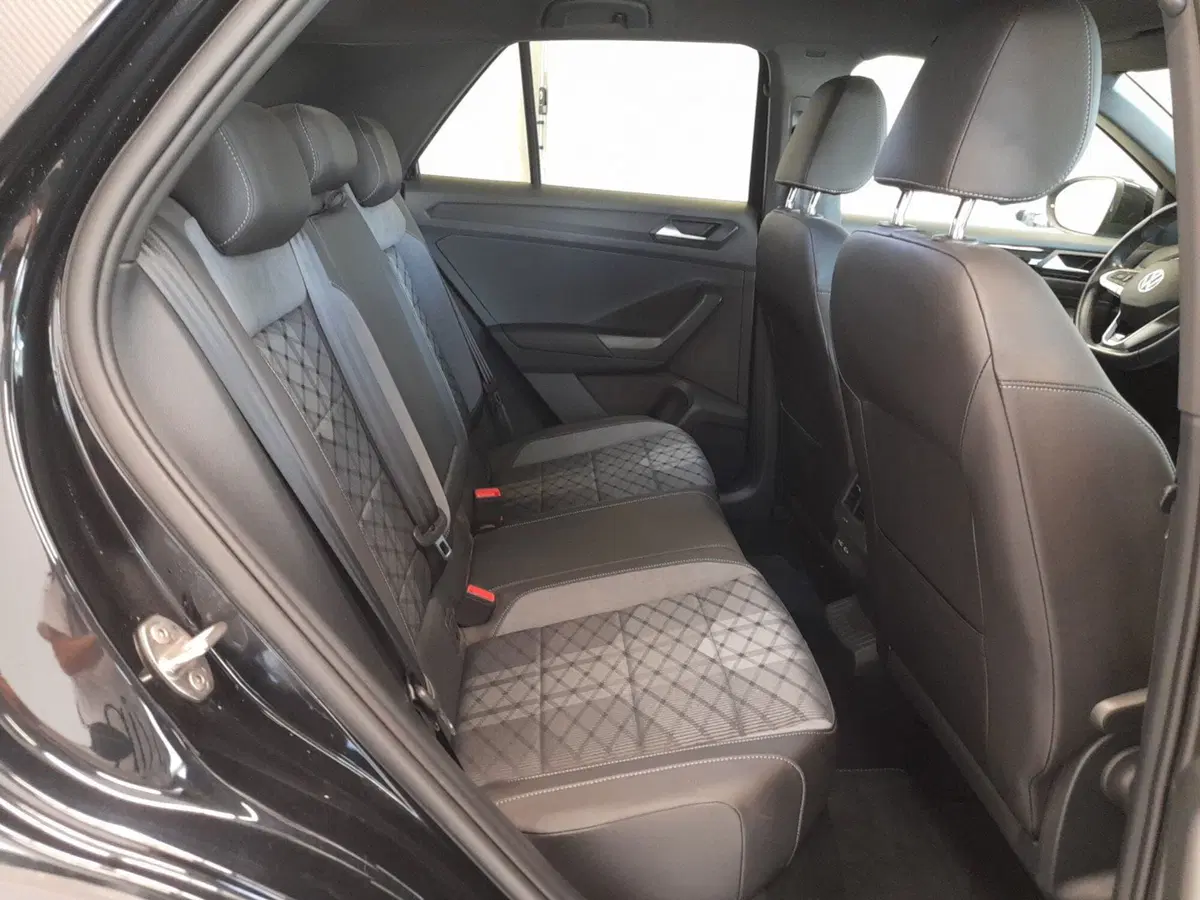Volkswagen T-Roc usata a Bologna (19)