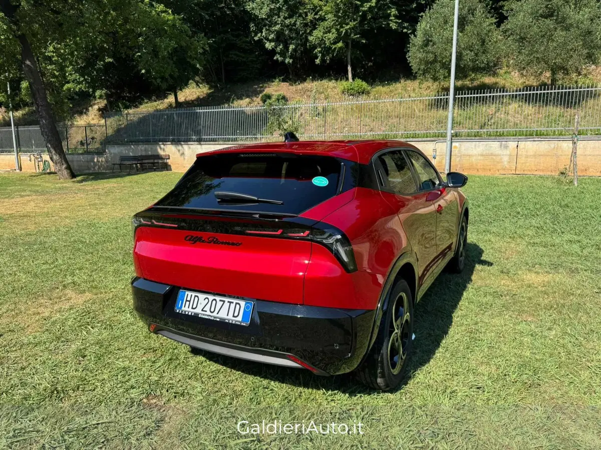 Alfa Romeo Junior nuova a Salerno (4)