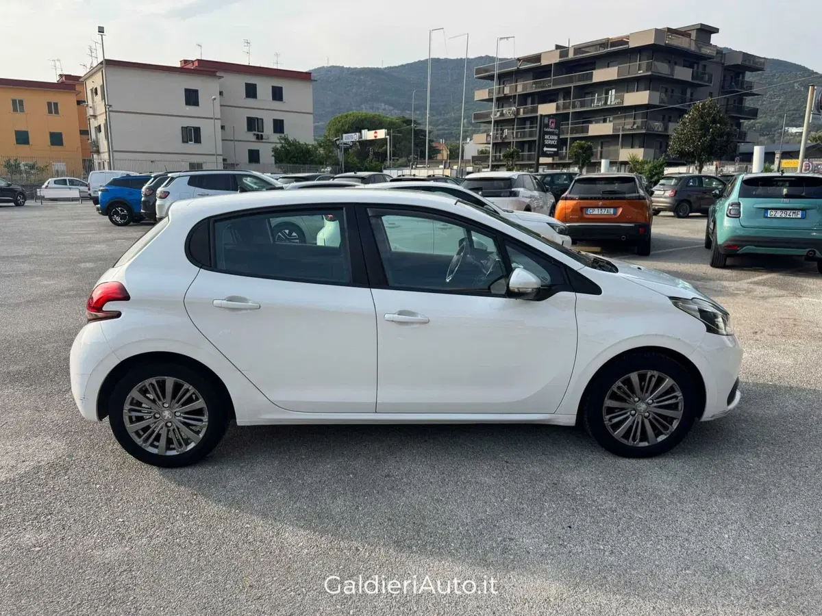 Peugeot 208 usata a Salerno (14)