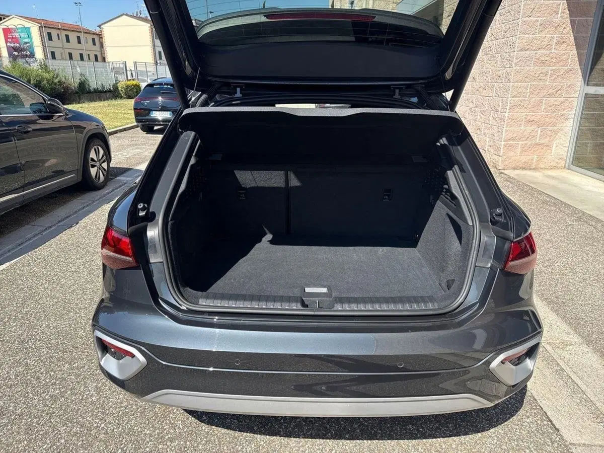 Audi A3 allstreet usata a Firenze (8)