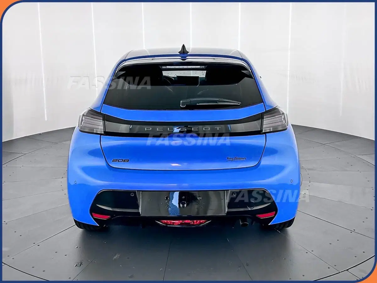 Peugeot 208 usata a Milano (4)
