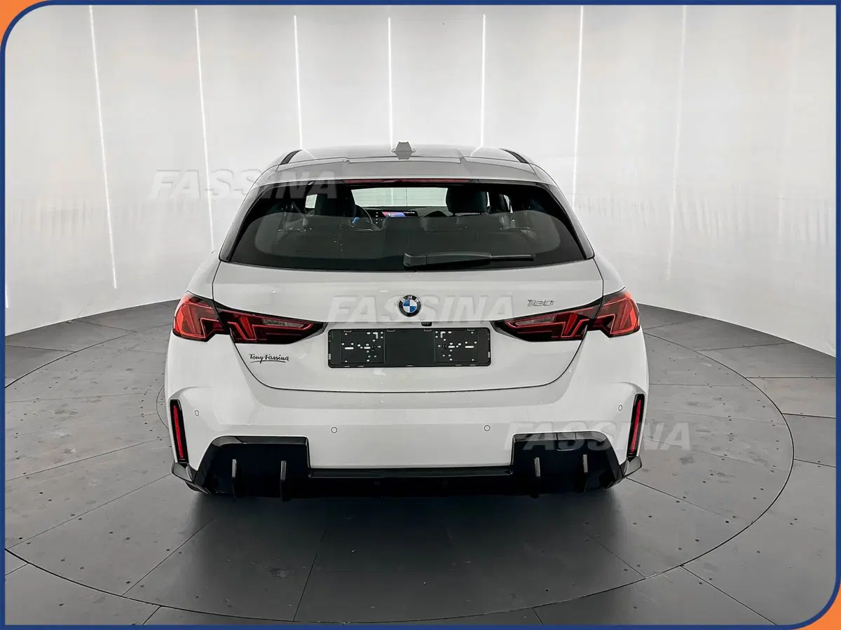 BMW Serie 1 5p. usata a Milano (5)