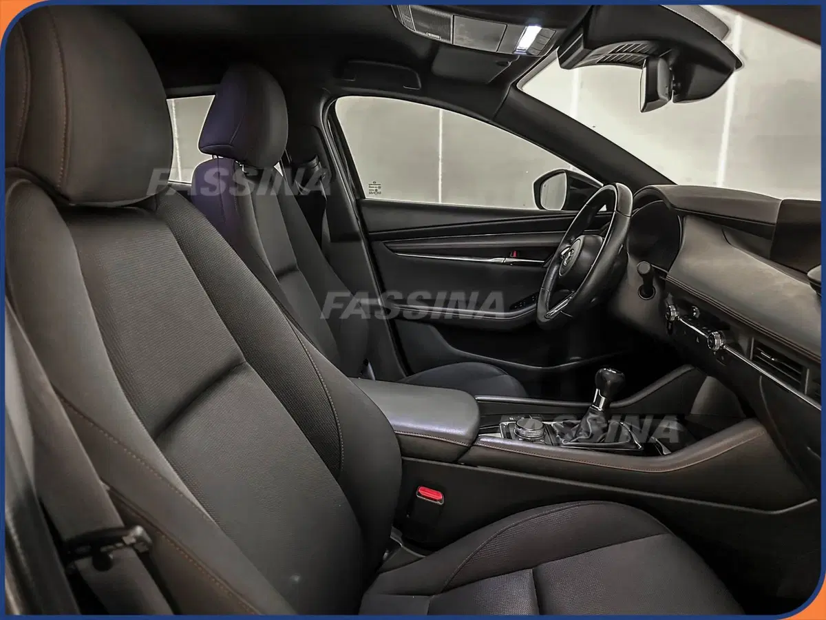 Mazda Mazda3 usata a Milano (13)