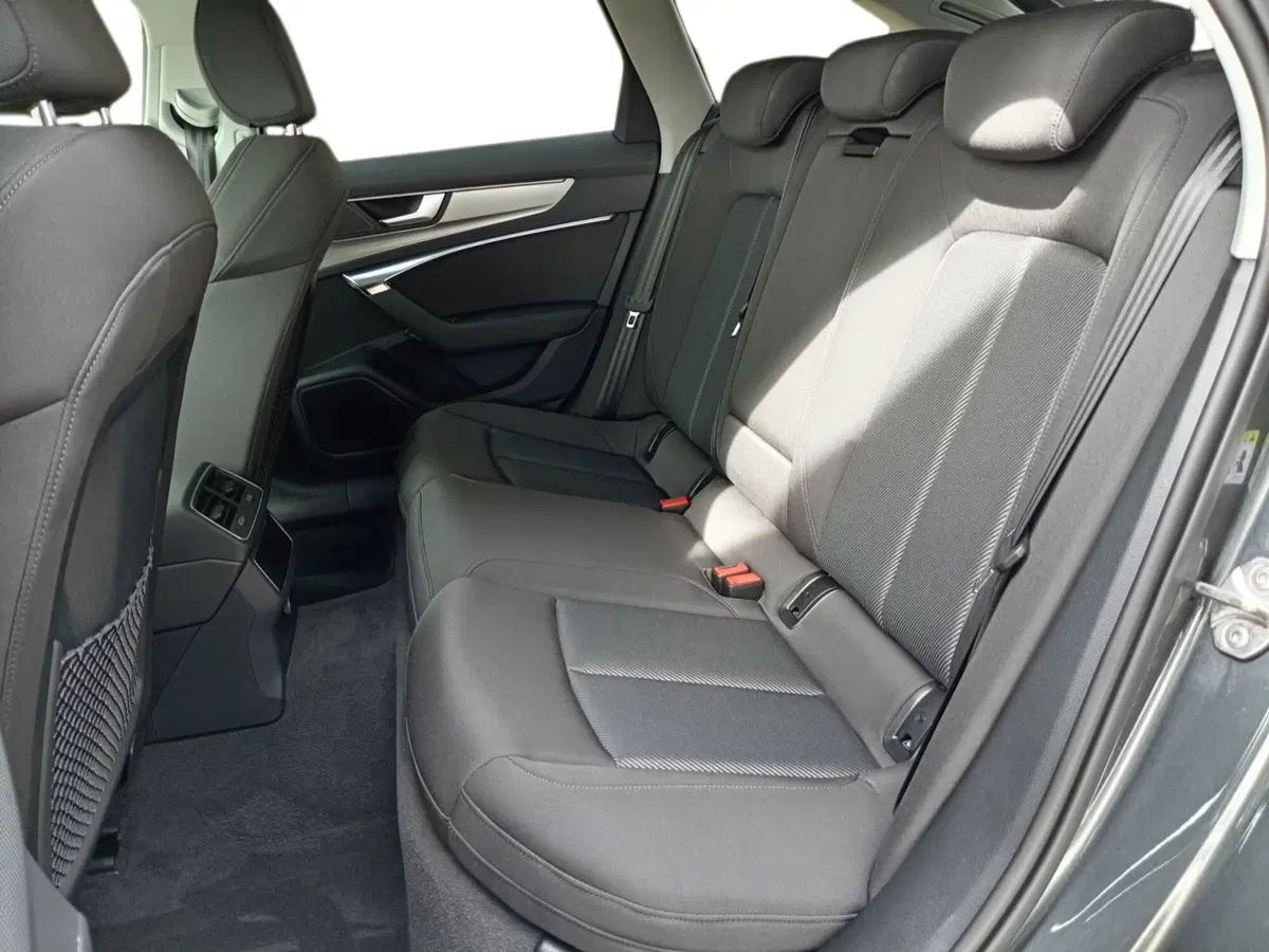 Audi A6 Avant usata a Bari (15)
