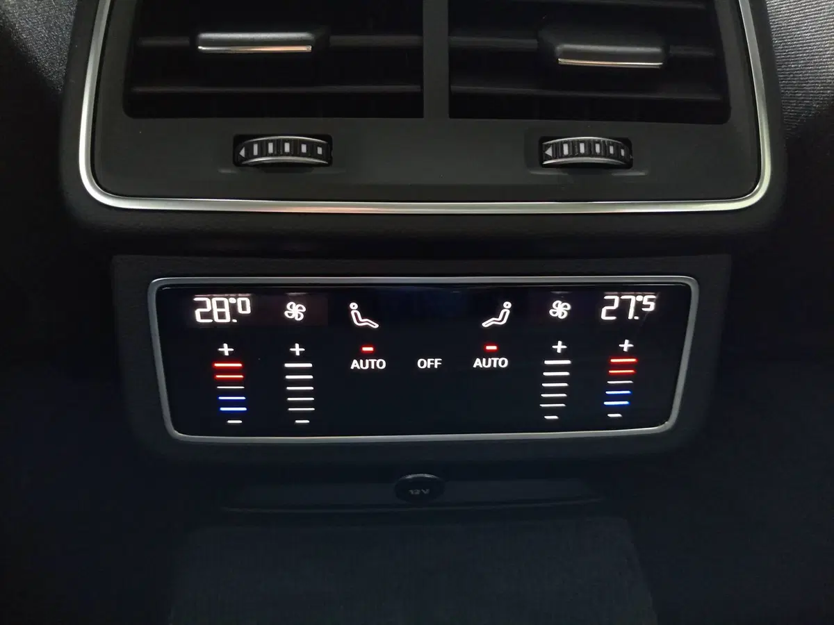 Audi A6 Avant usata a Bari (16)
