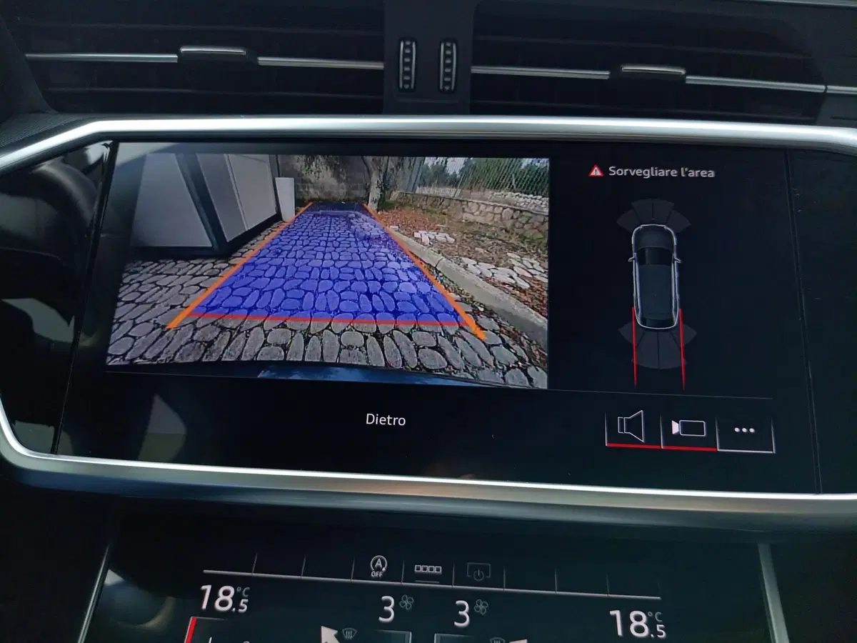 Audi A6 Avant usata a Bari (9)
