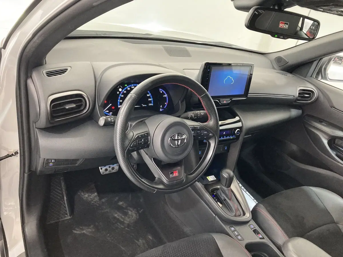 Toyota Yaris Cross usata a Barletta-Andria-Trani (10)