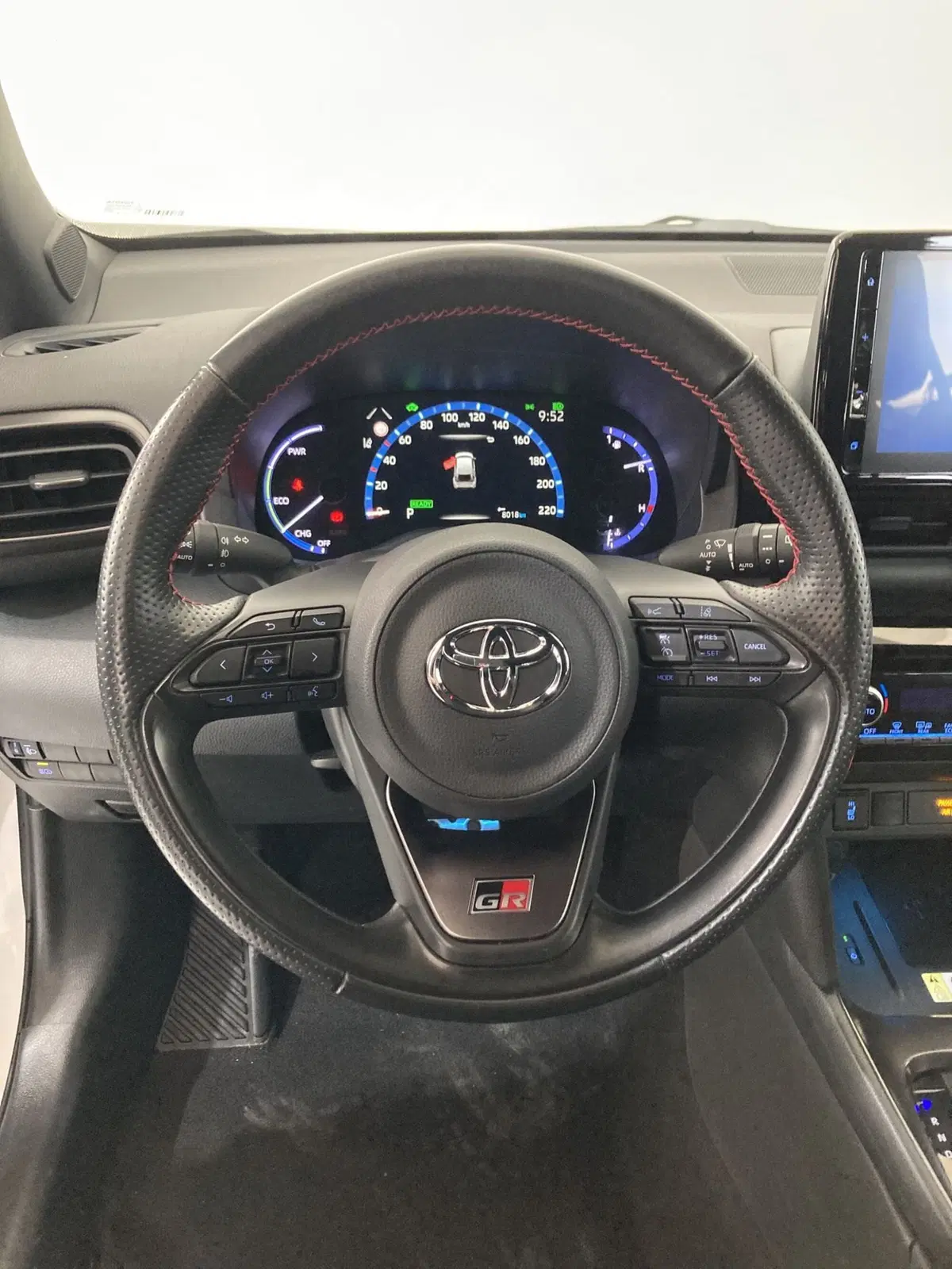 Toyota Yaris Cross usata a Barletta-Andria-Trani (11)