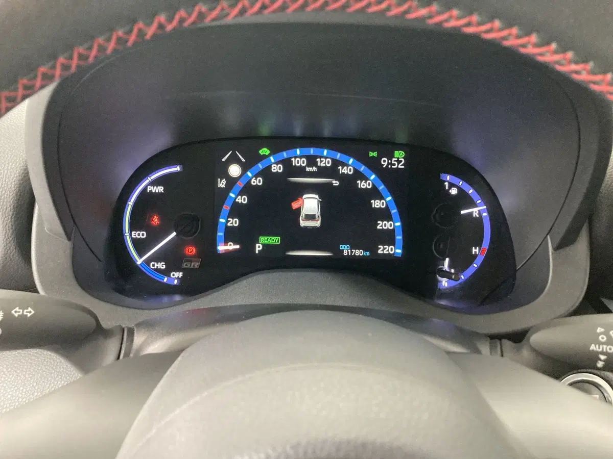 Toyota Yaris Cross usata a Barletta-Andria-Trani (12)
