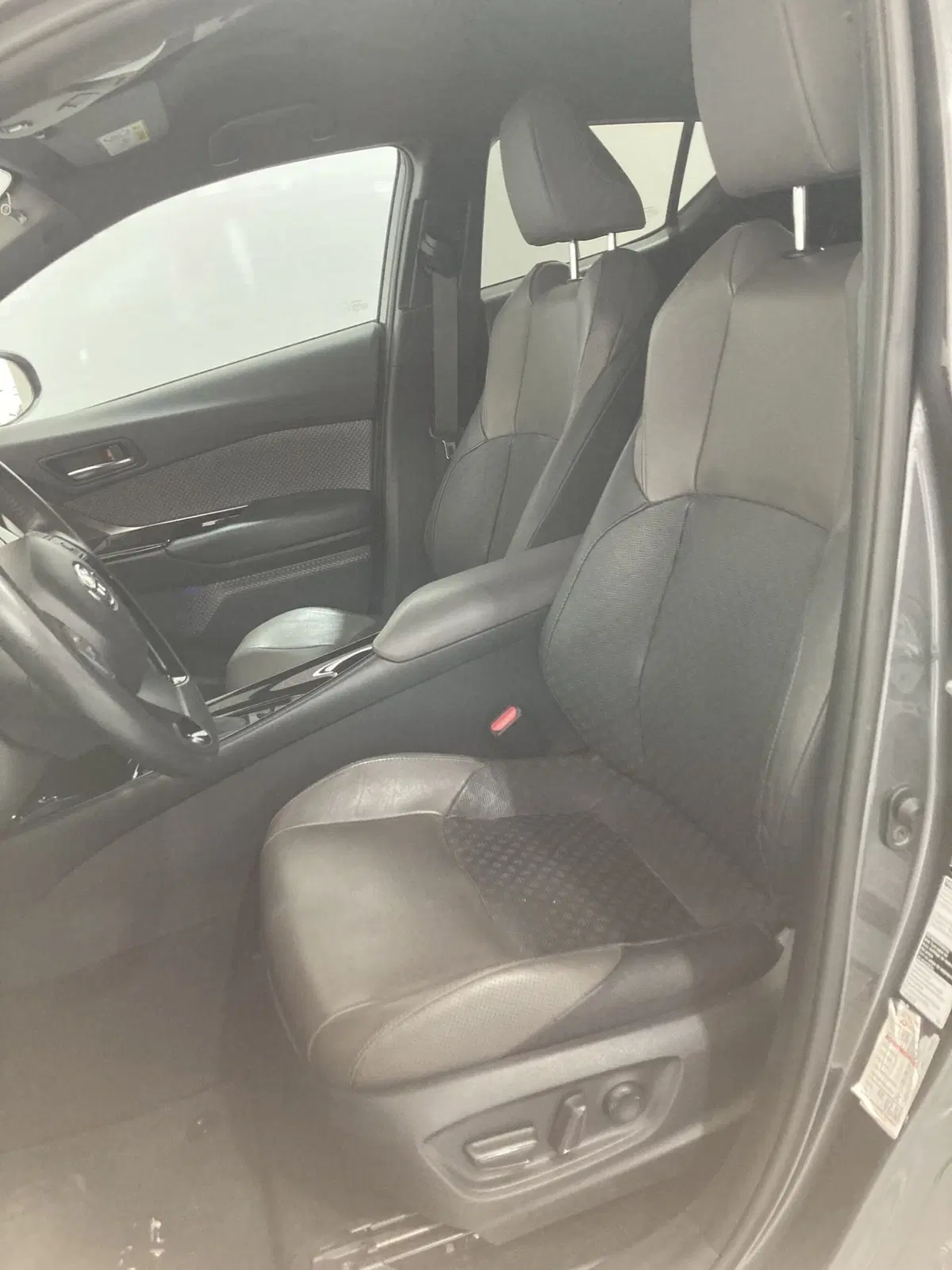Toyota Toyota C-HR usata a Barletta-Andria-Trani (10)