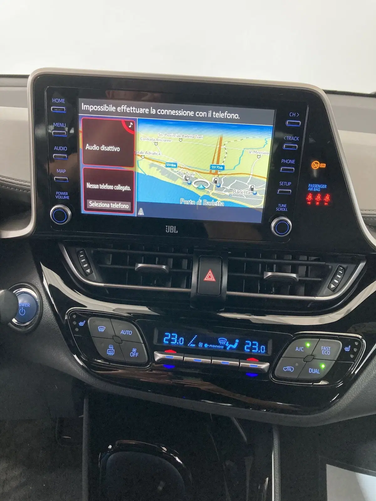 Toyota Toyota C-HR usata a Barletta-Andria-Trani (15)