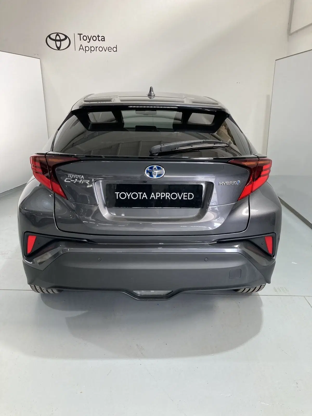 Toyota Toyota C-HR usata a Barletta-Andria-Trani (7)