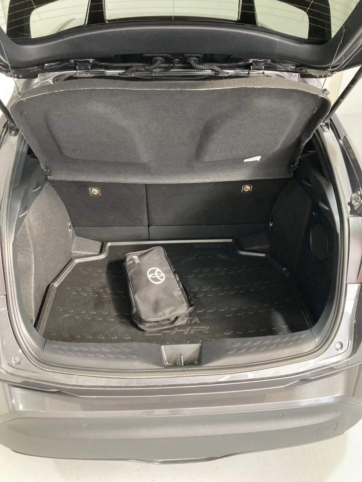 Toyota Toyota C-HR usata a Barletta-Andria-Trani (8)