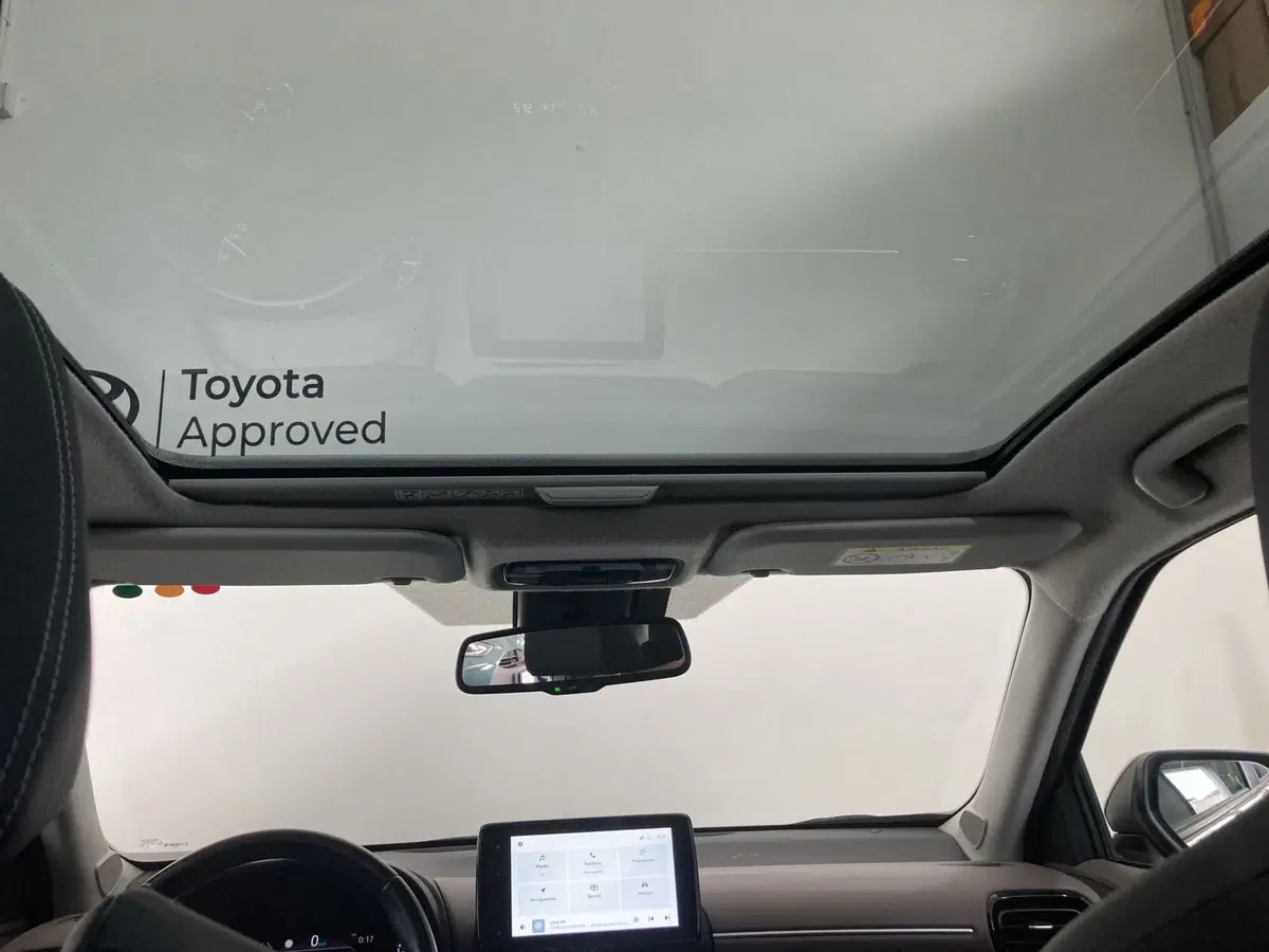 Toyota Yaris Cross usata a Barletta-Andria-Trani (18)
