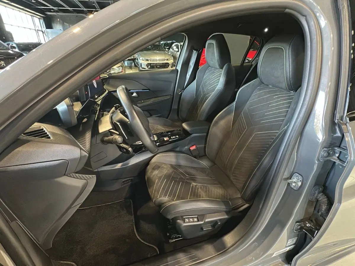 Peugeot 208 usata a Vicenza (13)
