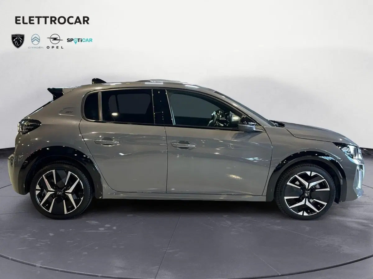 Peugeot 208 usata a Vicenza (7)