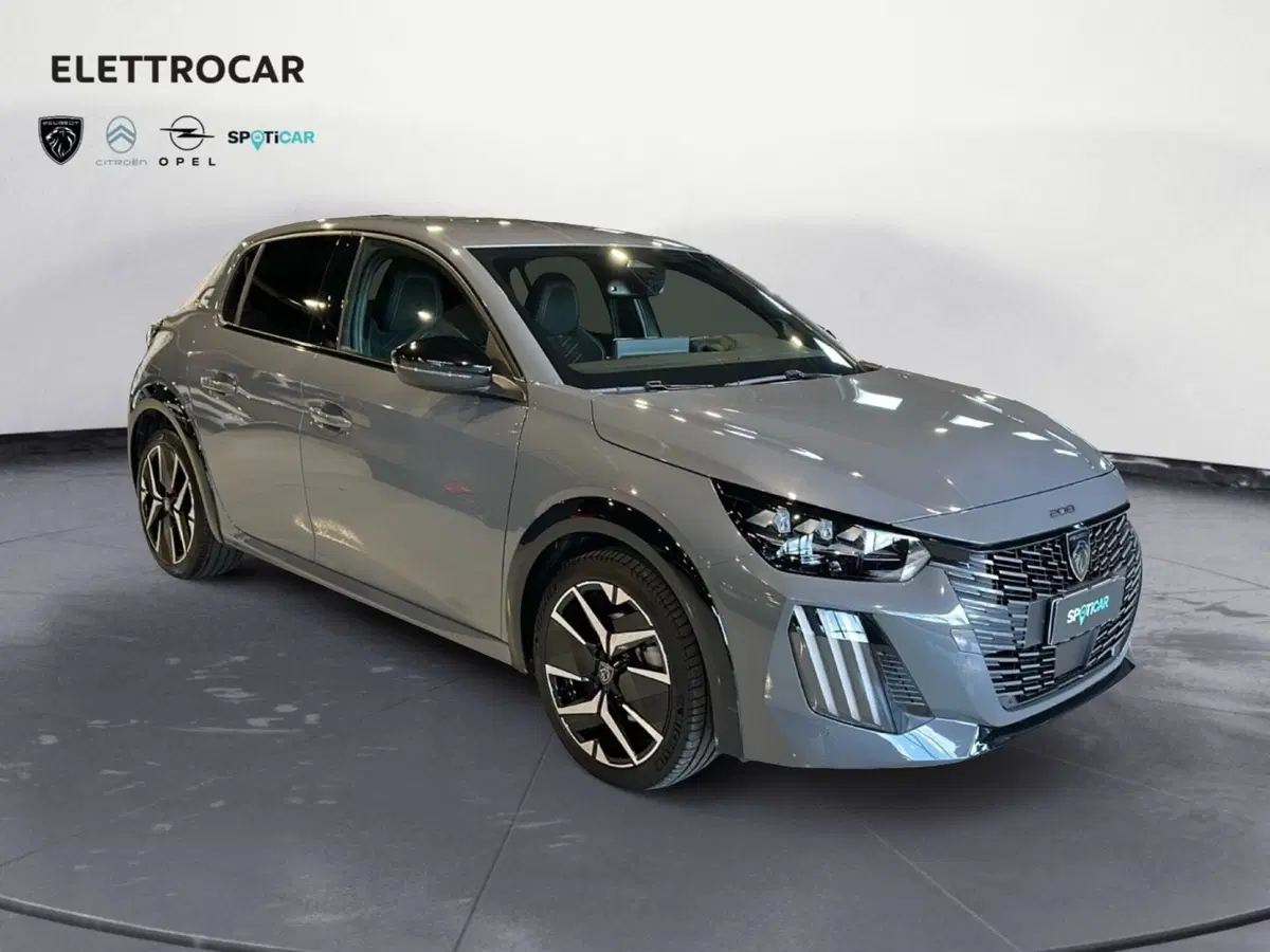 Peugeot 208 usata a Vicenza (8)