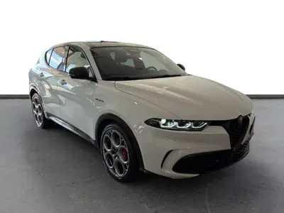 Alfa Romeo Tonale 1.5 hybrid Veloce 160cv tct7 del 2024 usata a Arezzo