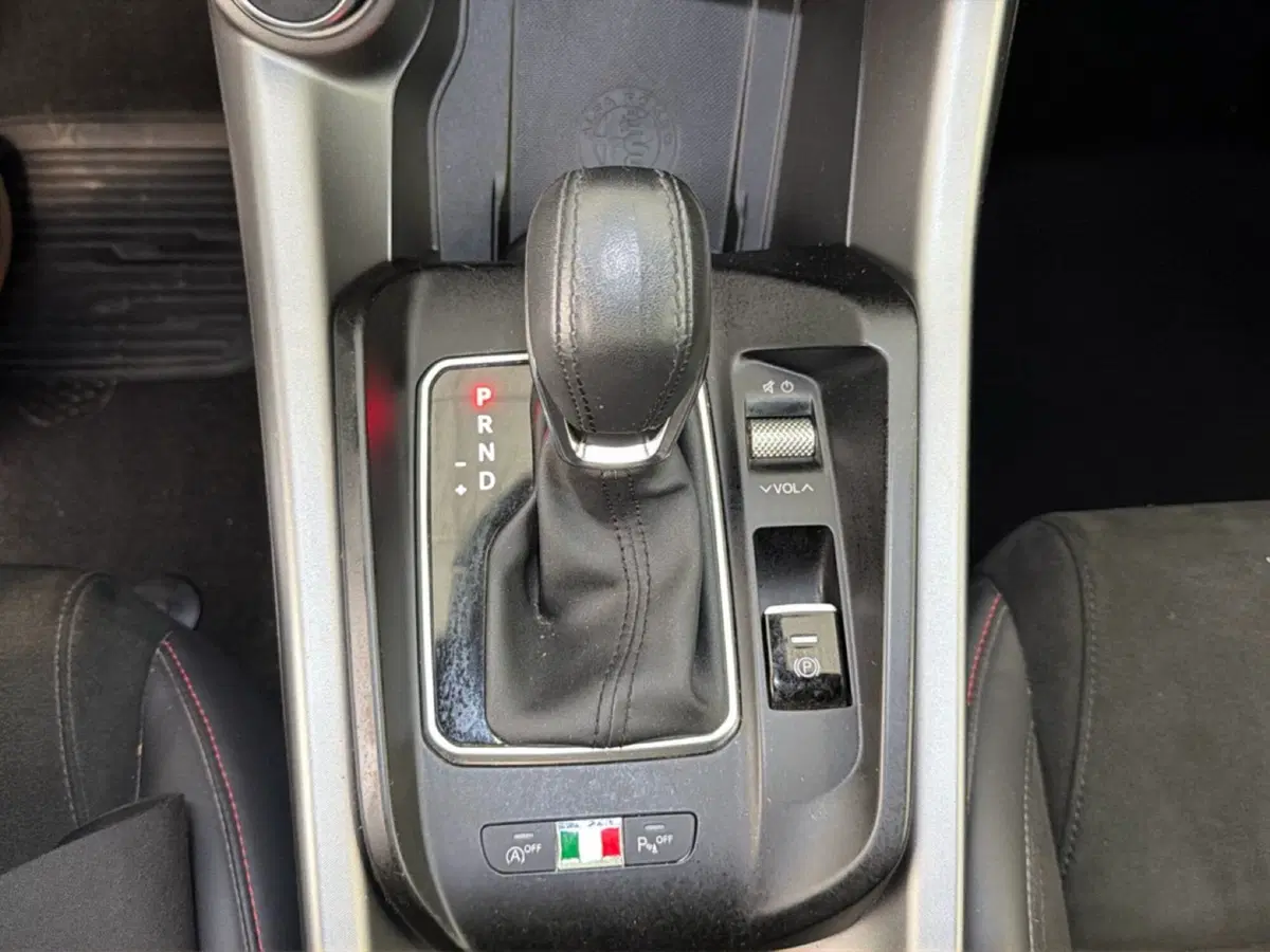 Alfa Romeo Tonale usata a Arezzo (14)
