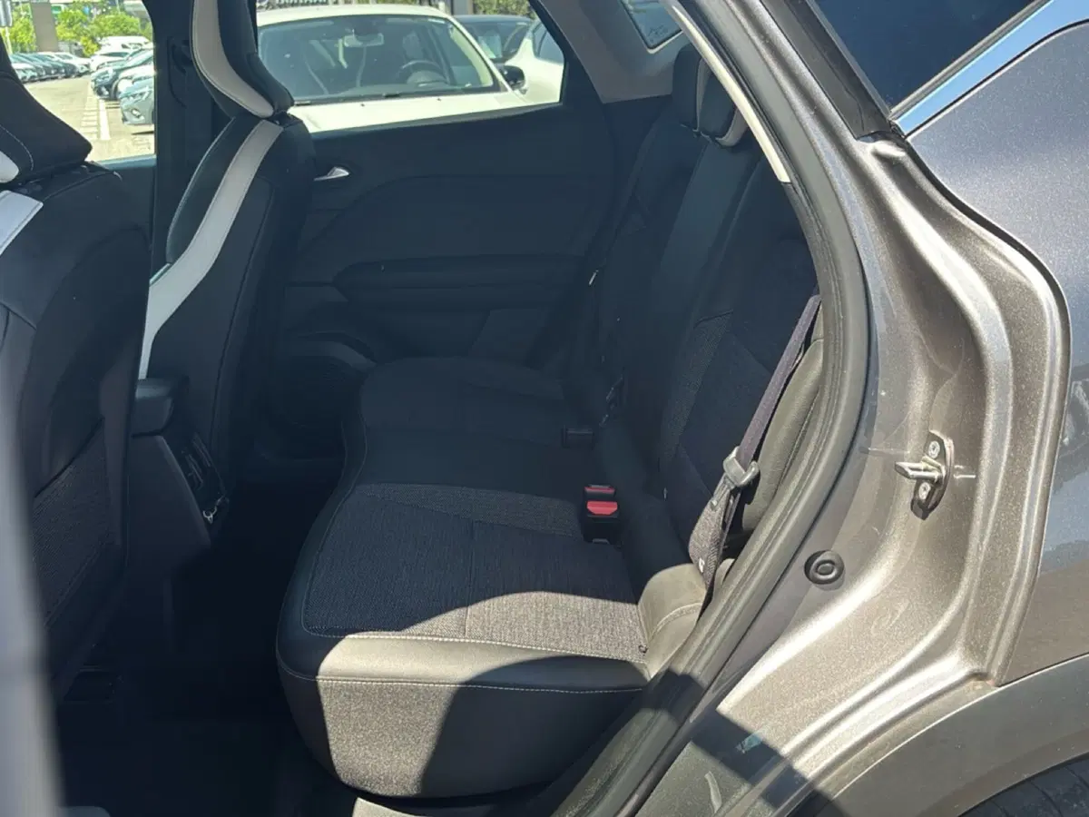 Renault Captur usata a Latina (13)