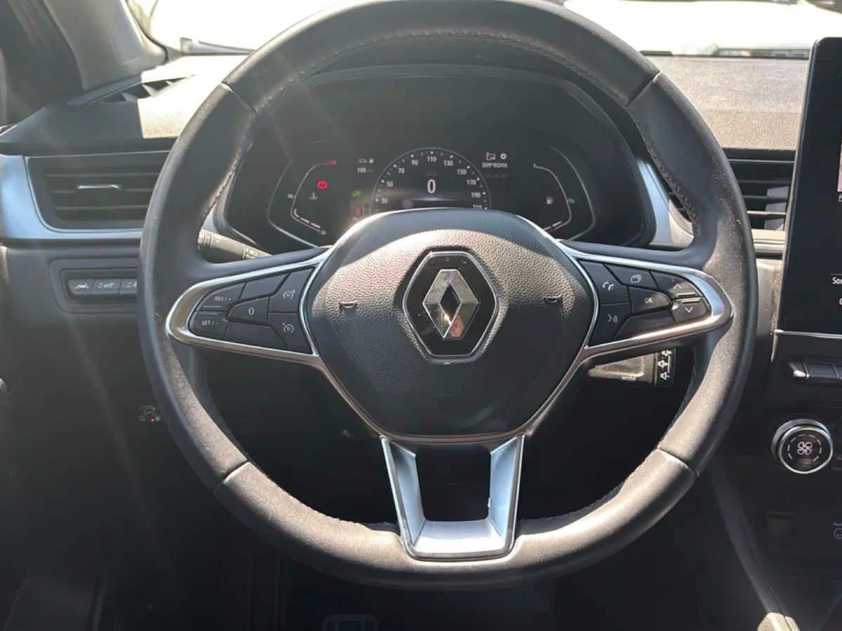 Renault Captur usata a Latina (17)
