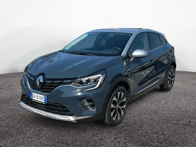 Renault Captur TCe 100 CV GPL Techno del 2023 usata a Latina