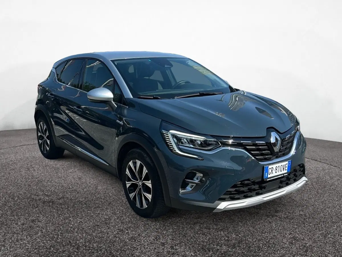 Renault Captur usata a Latina (2)