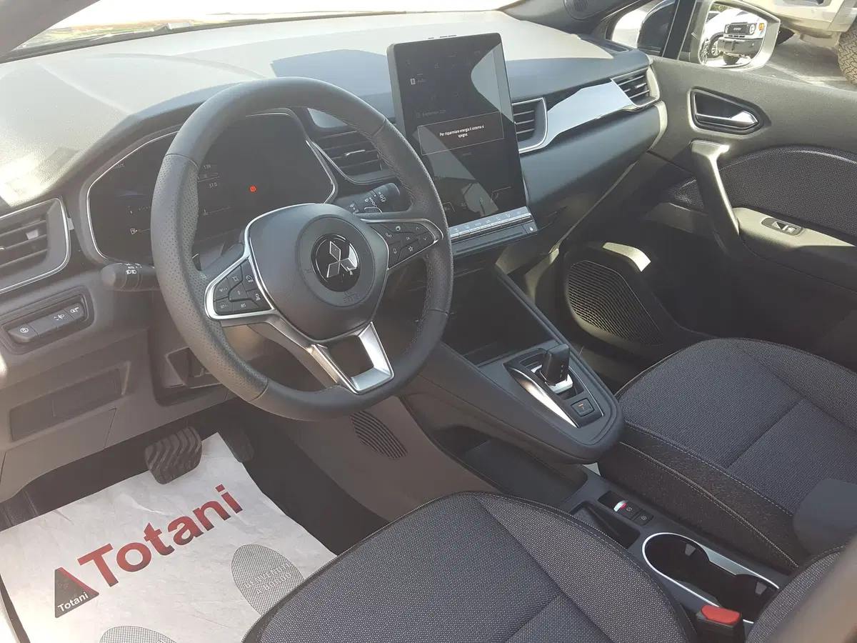 Mitsubishi Grandis nuova a L'Aquila (19)