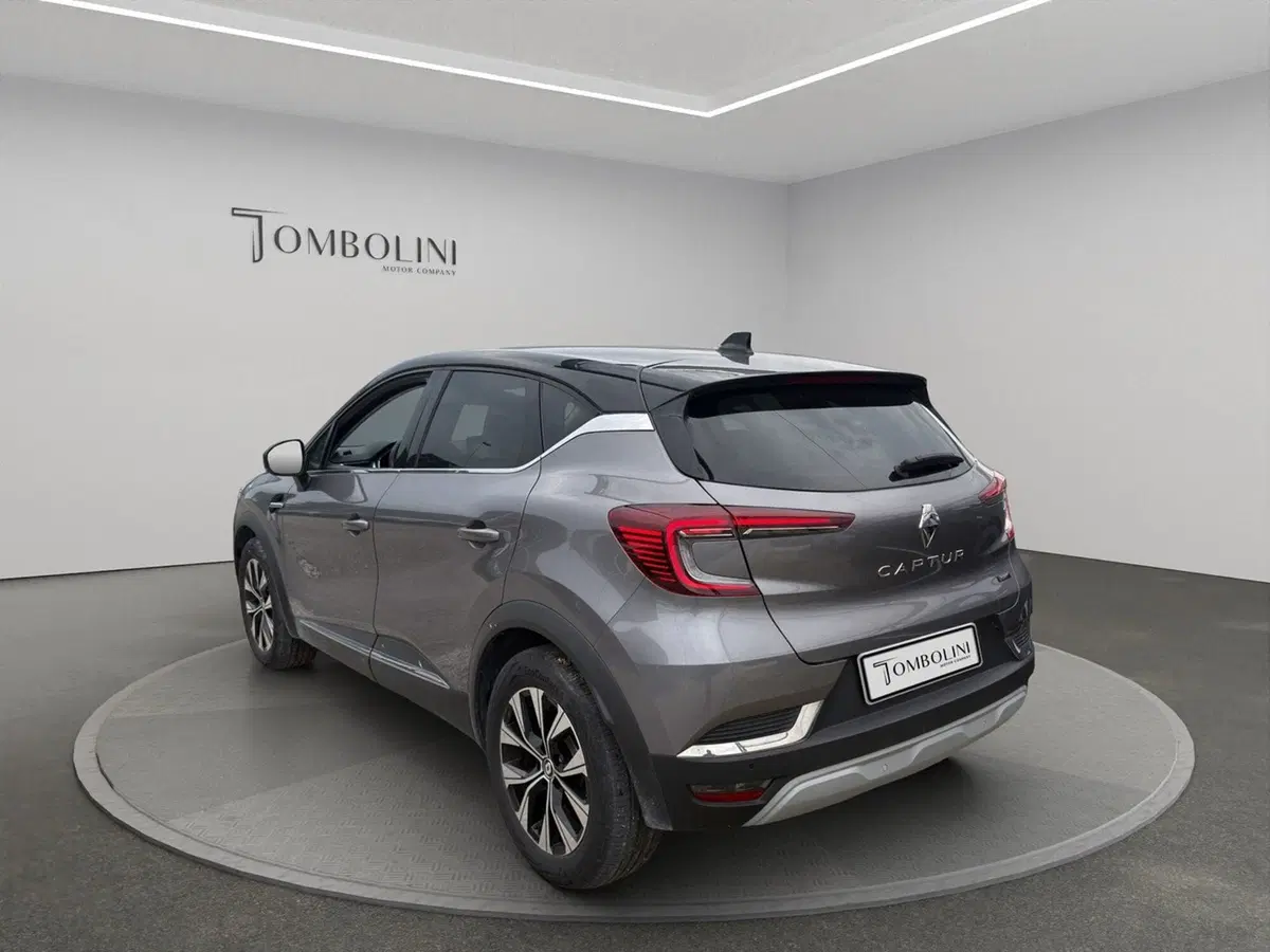 Renault Captur usata a Macerata (4)