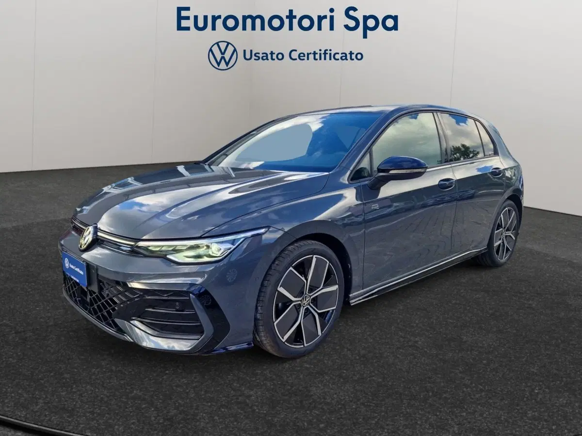 Volkswagen Golf nuova a Grosseto