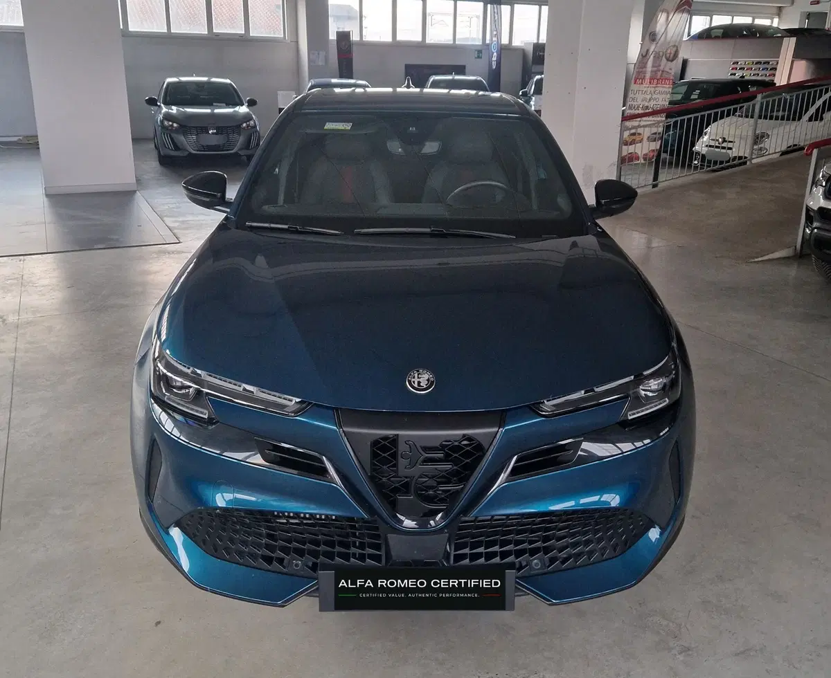 Alfa Romeo Junior usata a Terni (2)