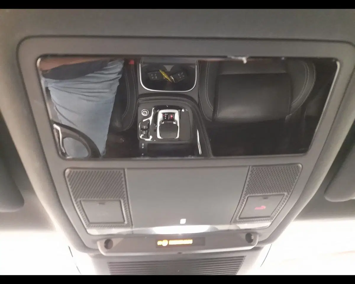 Jaguar E-Pace usata a Alessandria (19)