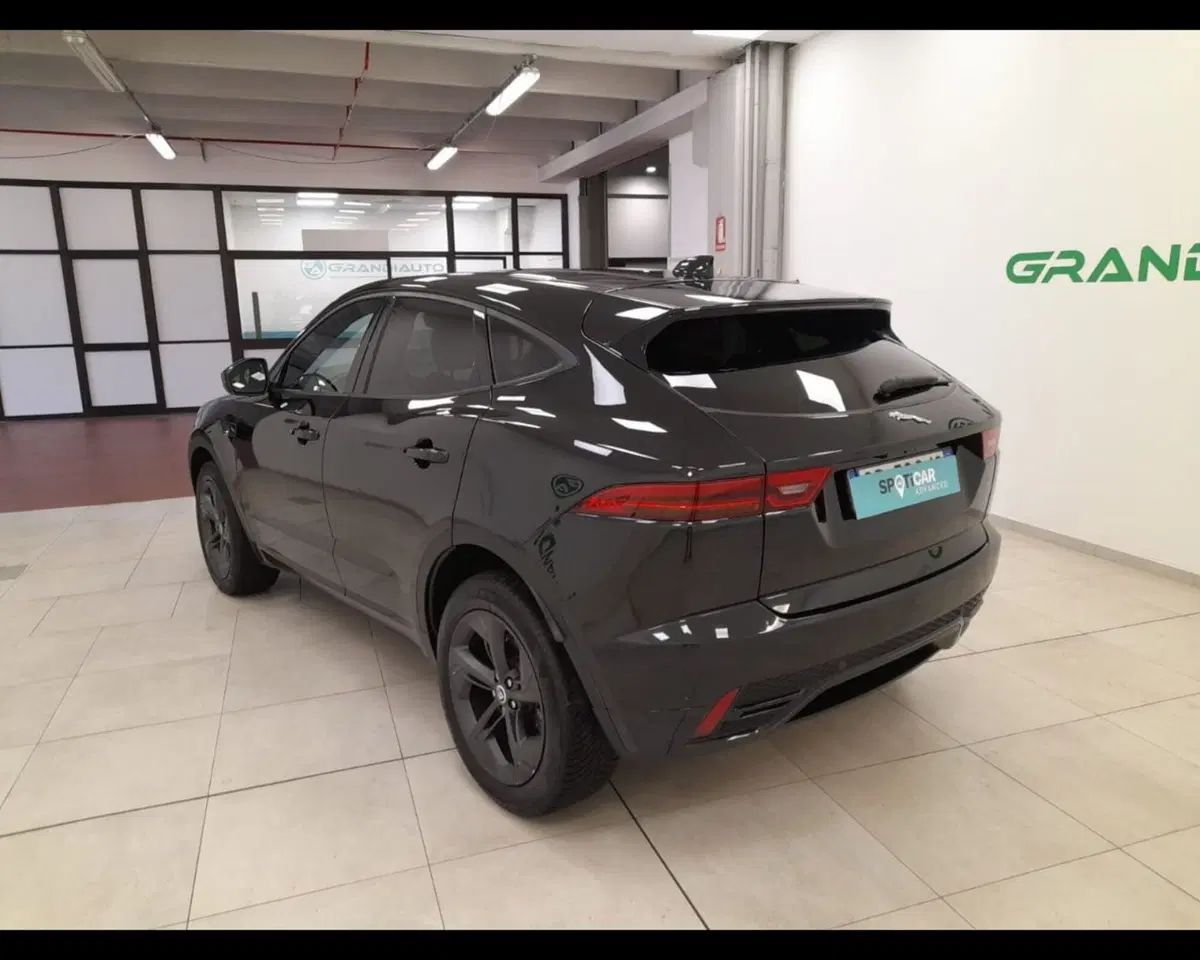 Jaguar E-Pace usata a Alessandria (2)