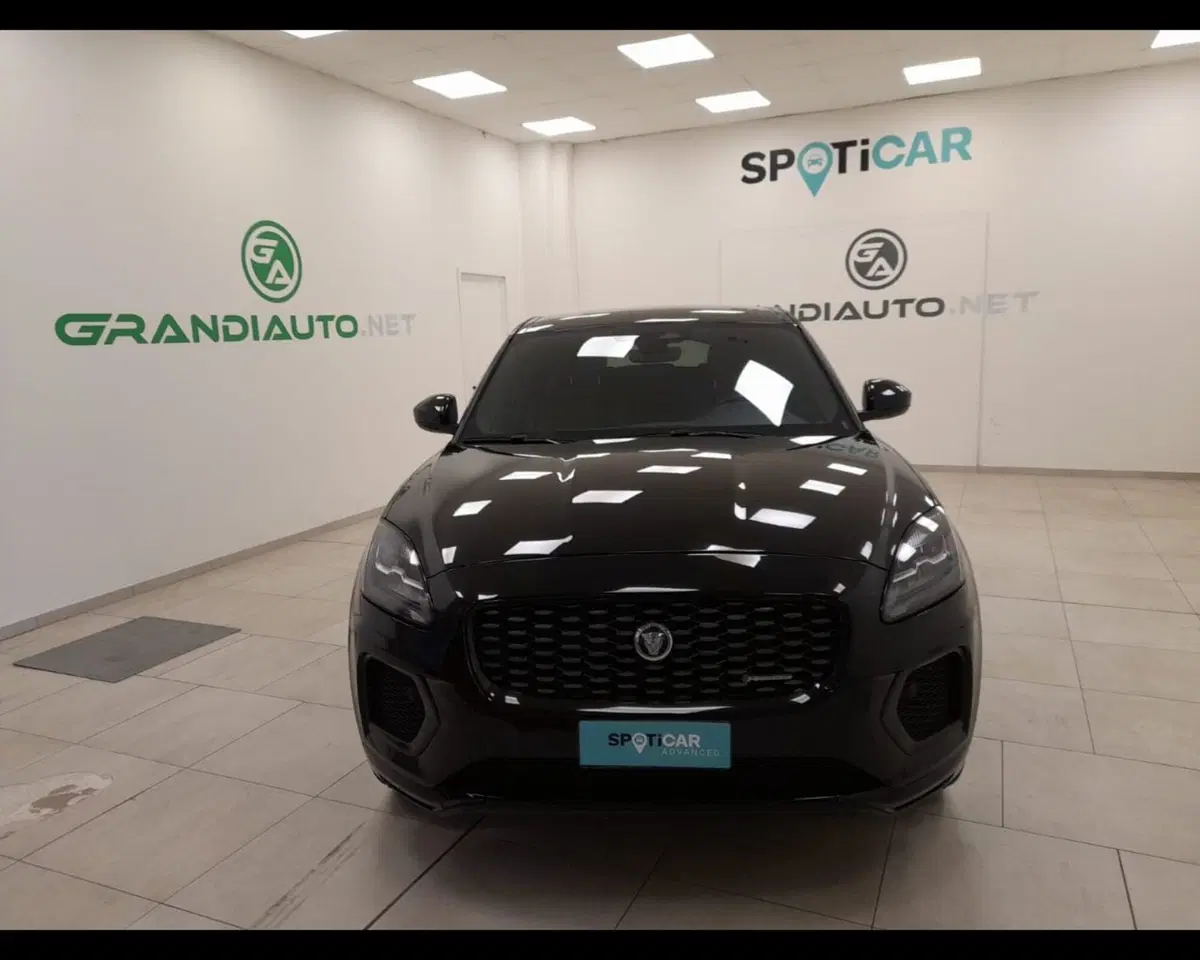 Jaguar E-Pace usata a Alessandria (5)