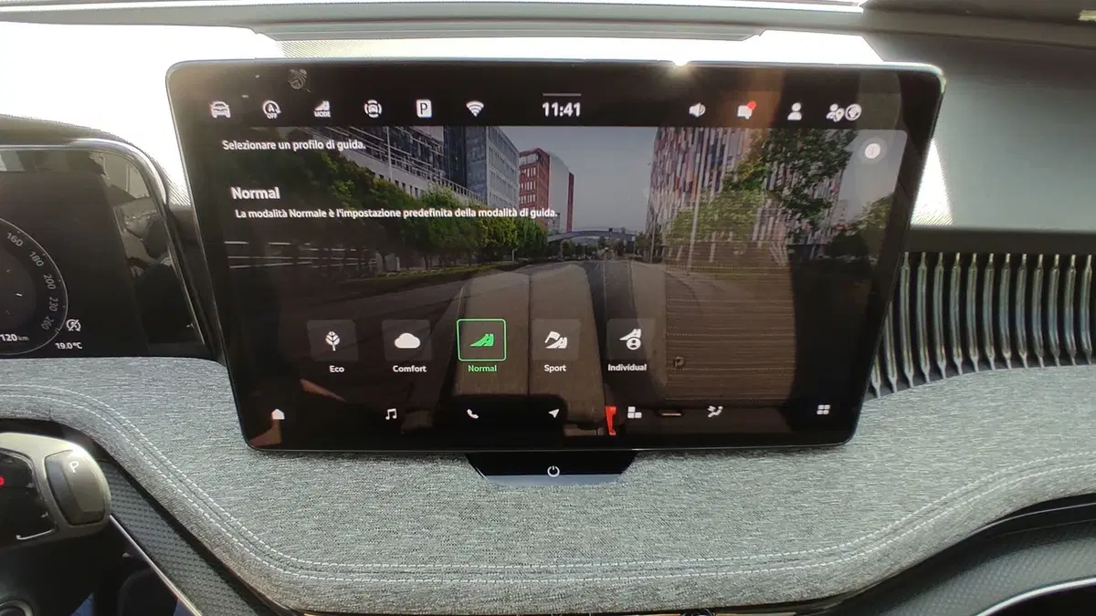 Skoda Superb usata a Taranto (11)